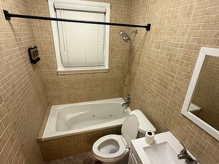 703 Schuyler Ave — Photo 6