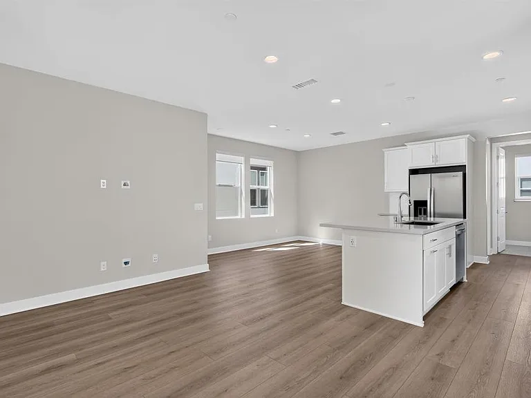 14621 Dunleer Way — Photo 11