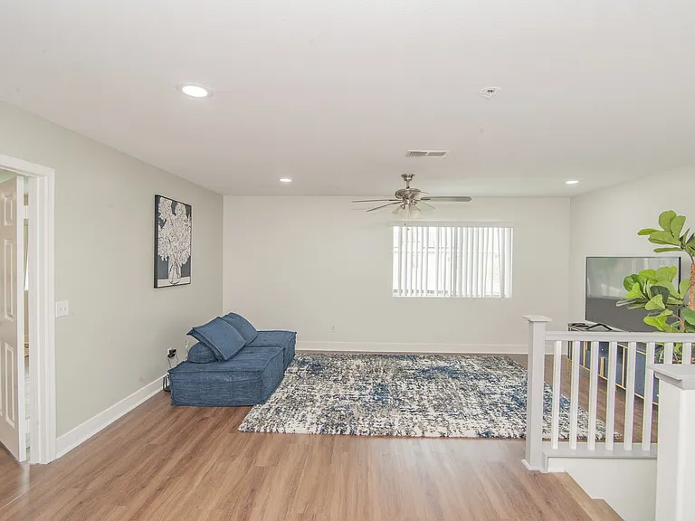 26876 Alta Mira St — Photo 28
