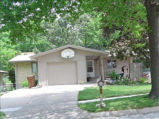 2nd image of 1210 Scenic Ln