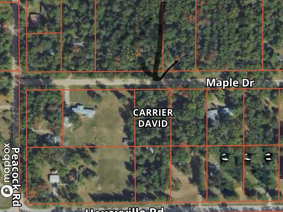 2nd image of 3905 Maple Dr
