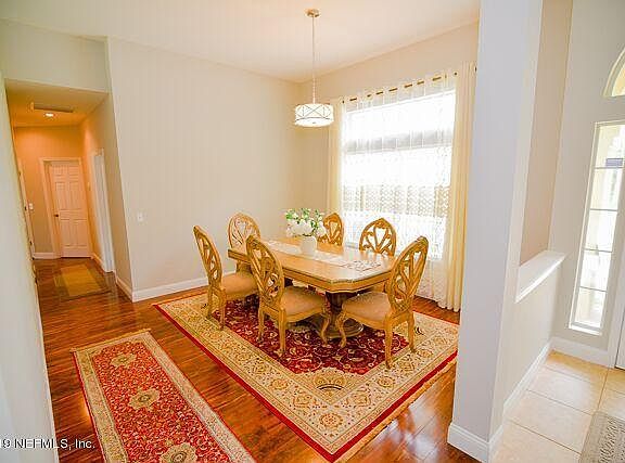 5th image of 11027 Skylark Dr