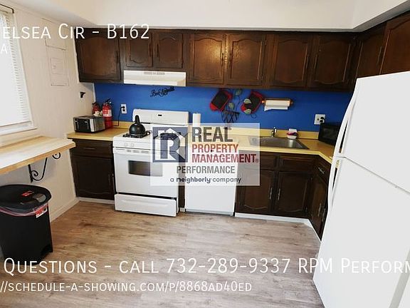 4th image of 39 Chelsea Cir #B162