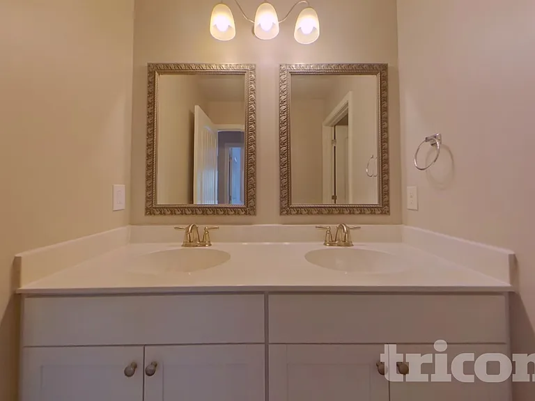 6410 Country Lake Rd — Photo 14