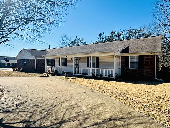 4th image of 110 Walker Dr