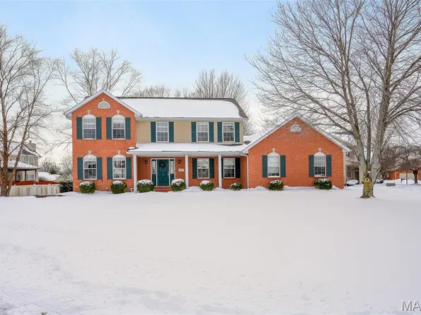 323 Dennison Dr, O Fallon, IL 62269