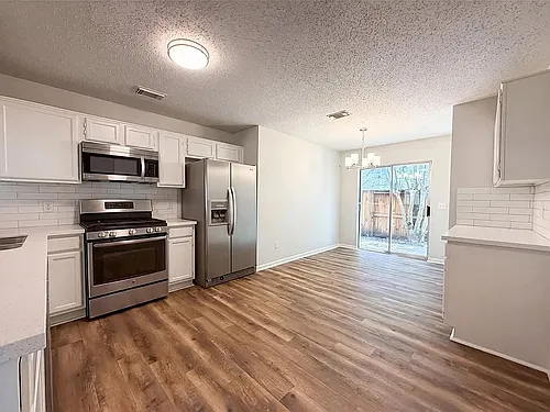 10418 Elk Point Ln Photo 1