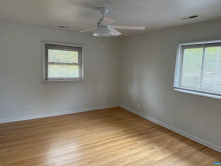 115 Apple Tree Rd — Photo 9