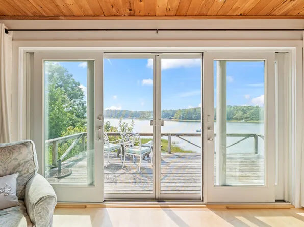 12 Ash Cove Road S, Harpswell, ME 04079