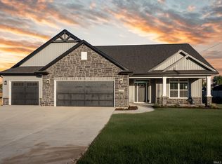 3565 N West Shafer Dr, Monticello, IN 47960
