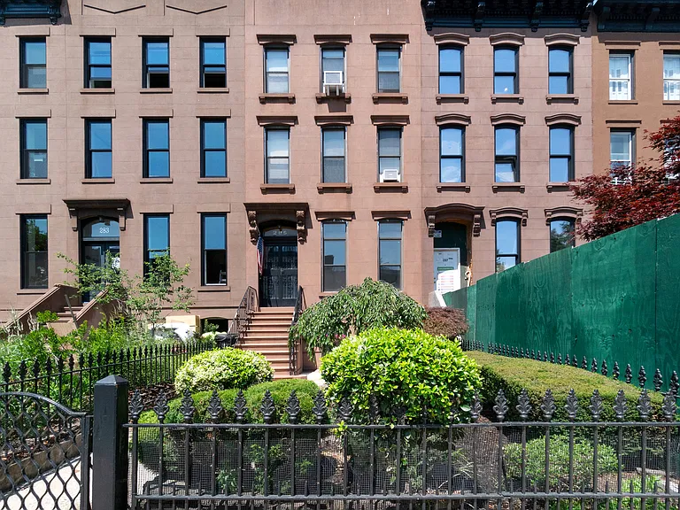 285 Carroll St #1 — Photo 24