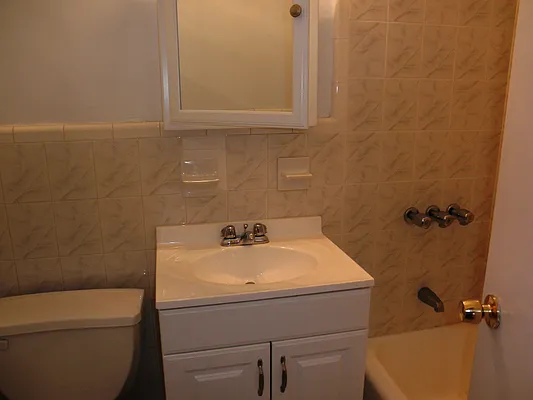 Rented by RV Realty | media 20