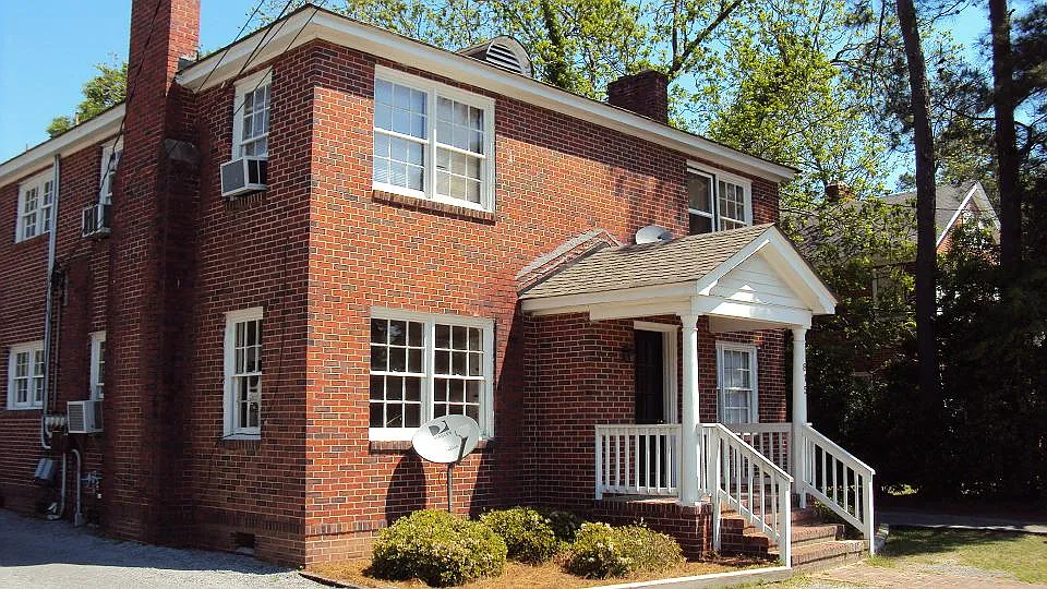 815-A W Evans - 1 — Photo 1