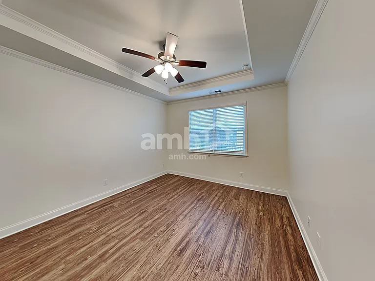 7076 Creeksong Dr — Photo 11