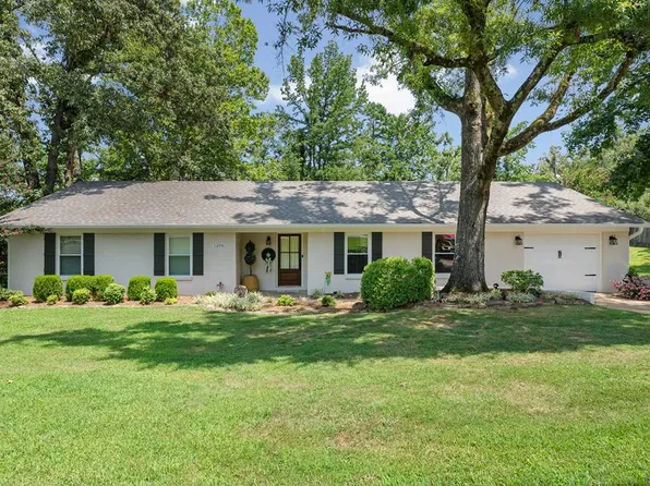 1206 David St, Oxford, MS 38655
