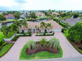 2 E High Point Rd, Sewalls Pt, FL 34996