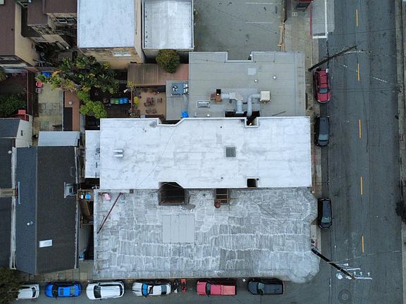 5th image of 3475-3479 18th St