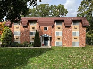 185 Scott Rd APT 2A, Waterbury, CT 06705