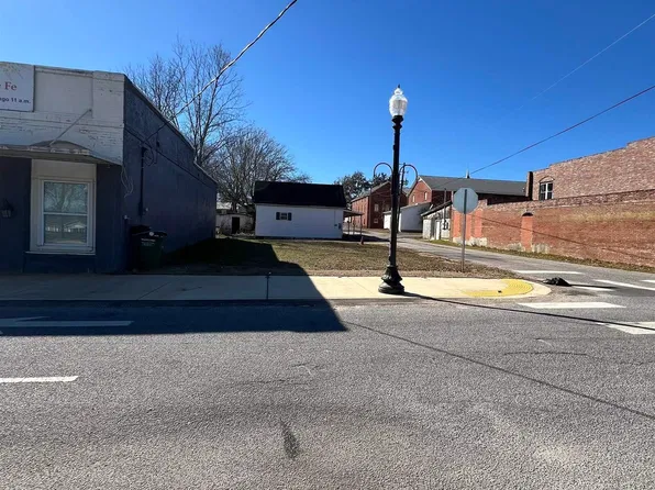 161 N Main St #1, Jemison, AL 35085
