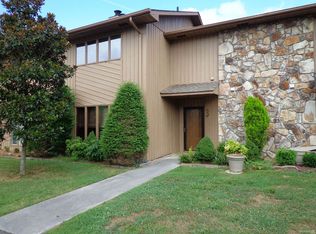 655 Fox Meadow Dr #1, Elizabethton, TN 37643