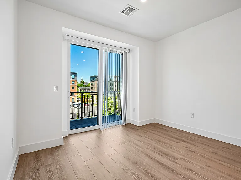 The Truette Townhomes — Photo 21
