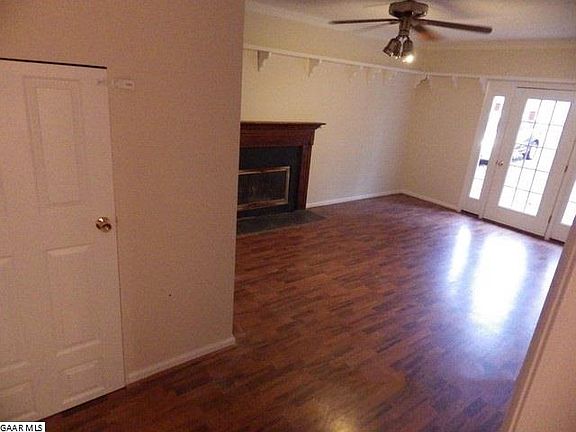 4th image of 307 Forest Springs Dr