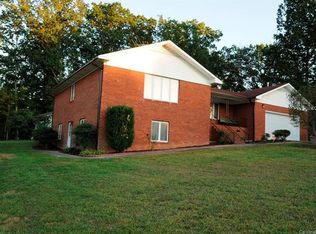 735 Perth Rd, TROUTMAN, NC 28166