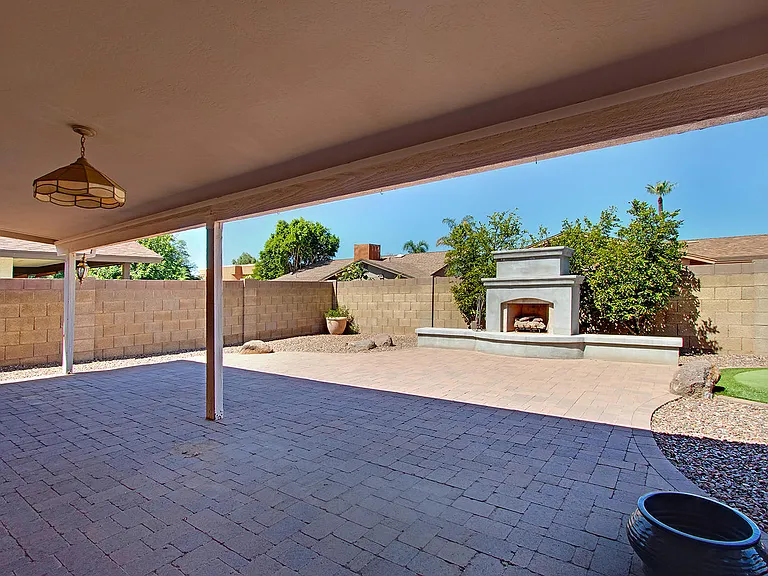 8308 N 86th St — Photo 34