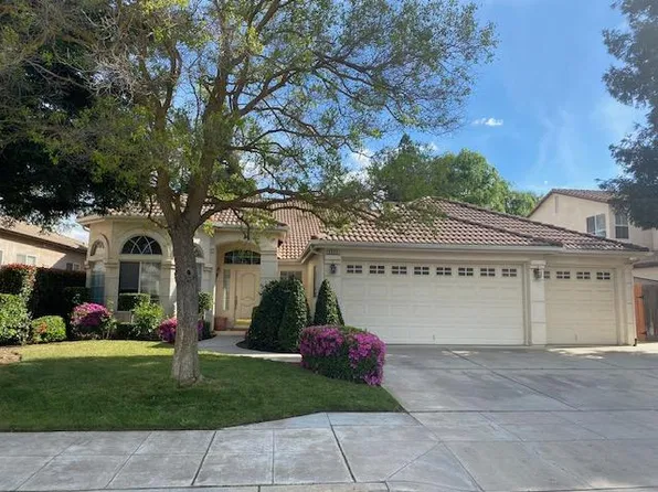 2623 E Solar Ave, Fresno, CA 93720