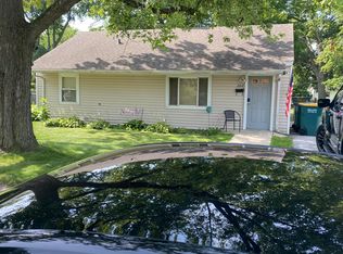 302 Northview Dr, Valparaiso, IN 46383