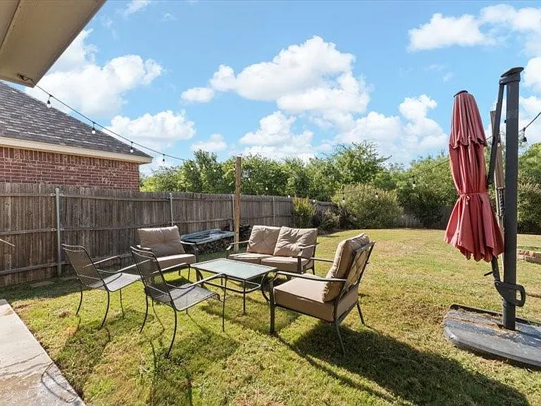 654 Plum Dr — Photo 33