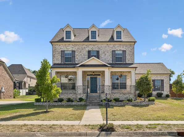 1075 Brixworth Dr, Thompsons Station, TN 37179