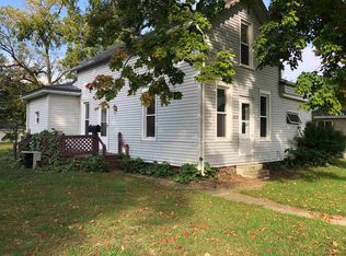 306 N Maple St, Argos, IN 46501