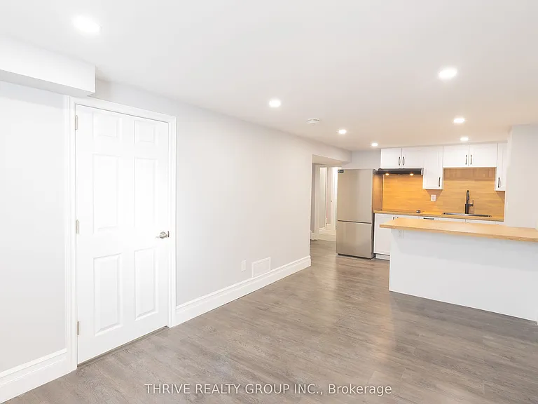 3 Winding Woods Cres #BASEMENT — Photo 4