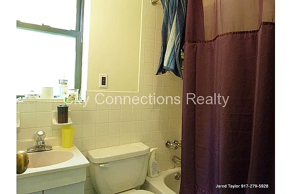 Rented by City Connections Realty | media 18