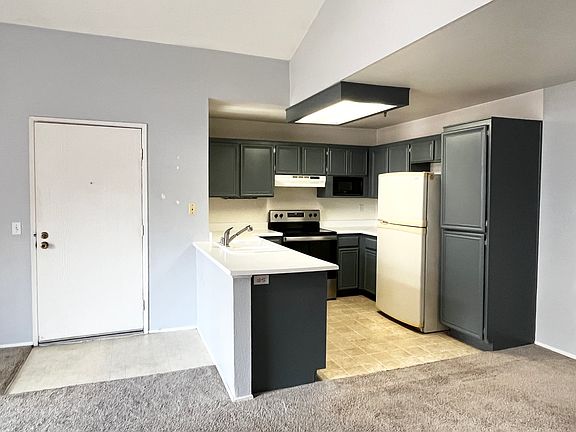 4th image of 17161 Alva Rd Unit 1922