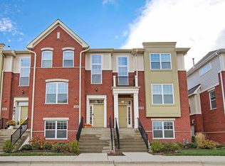 1138 Windward Ln, Vernon Hills, IL 60061