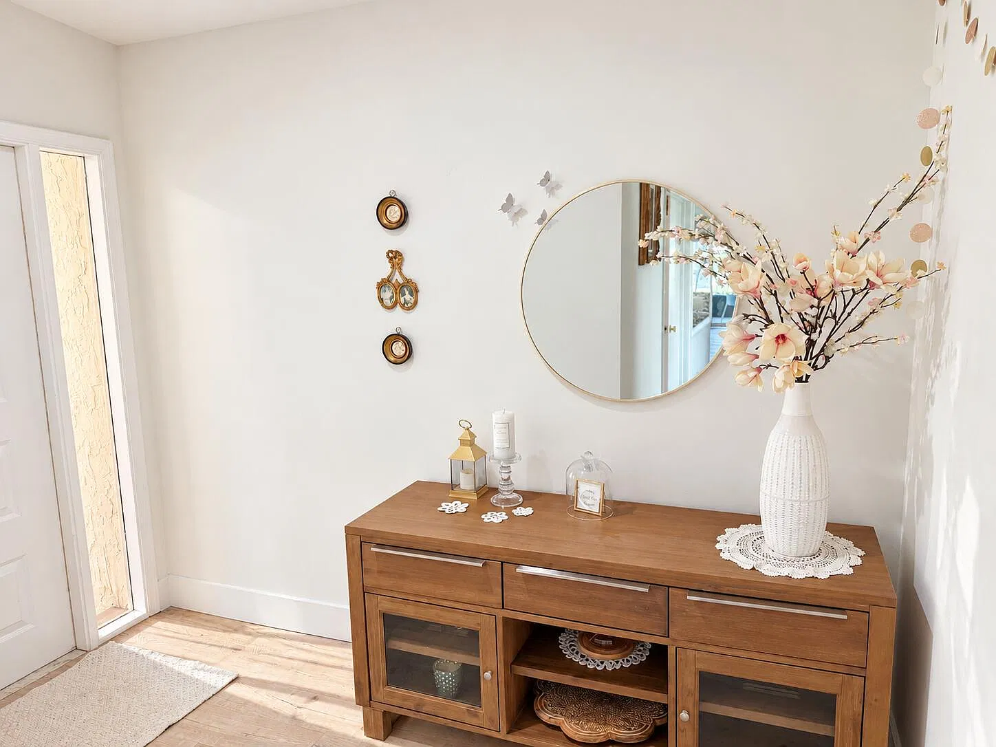 3 bed, 2.0 bath, 2117 sqft, $6,200 — Photo 4