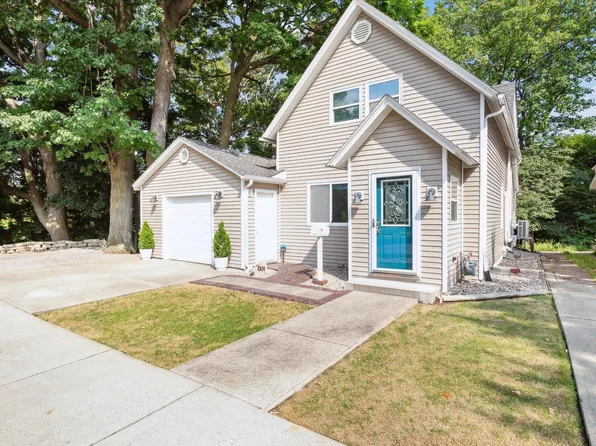 1301 Harrison Ave, Saint Joseph, MI 49085