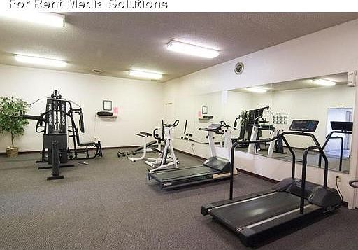 2nd image of 3622 E La Salle St APT 103C