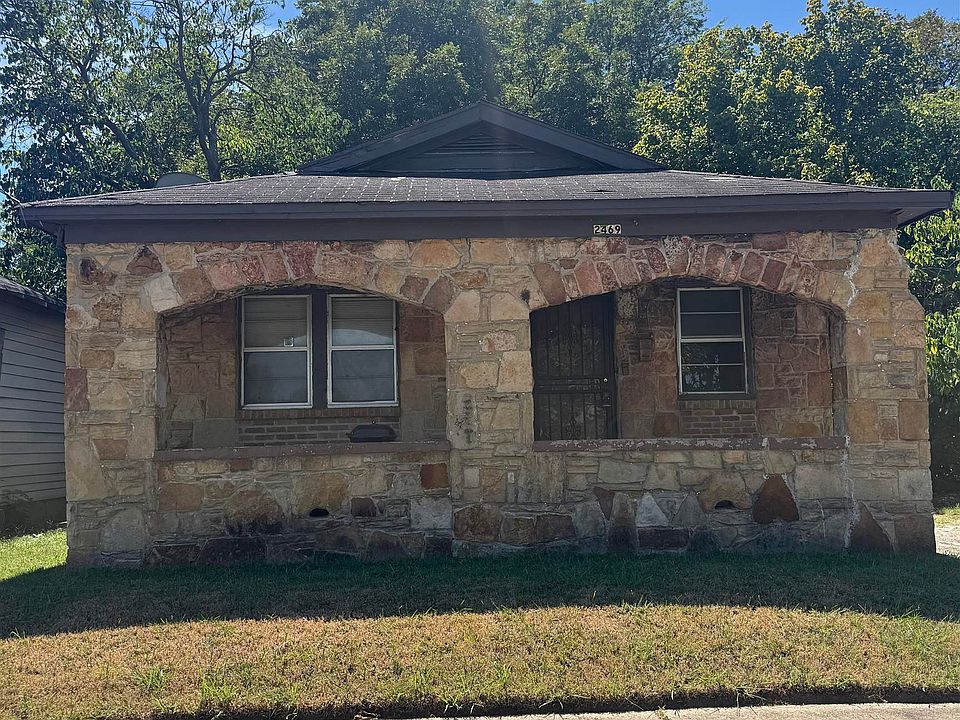 1st image of 2469 Dexter Ave