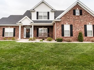 909 Sturbridge Trl, O Fallon, IL 62269