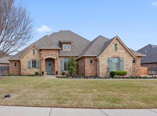 19700 Meadow Bend Ave, Edmond, OK 73012