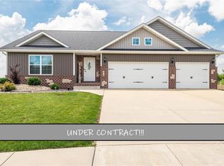 528 W 5th St, Saint Jacob, IL 62281