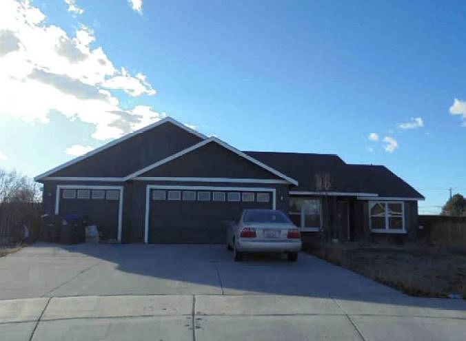 1st image of 1320 E Hope Ct