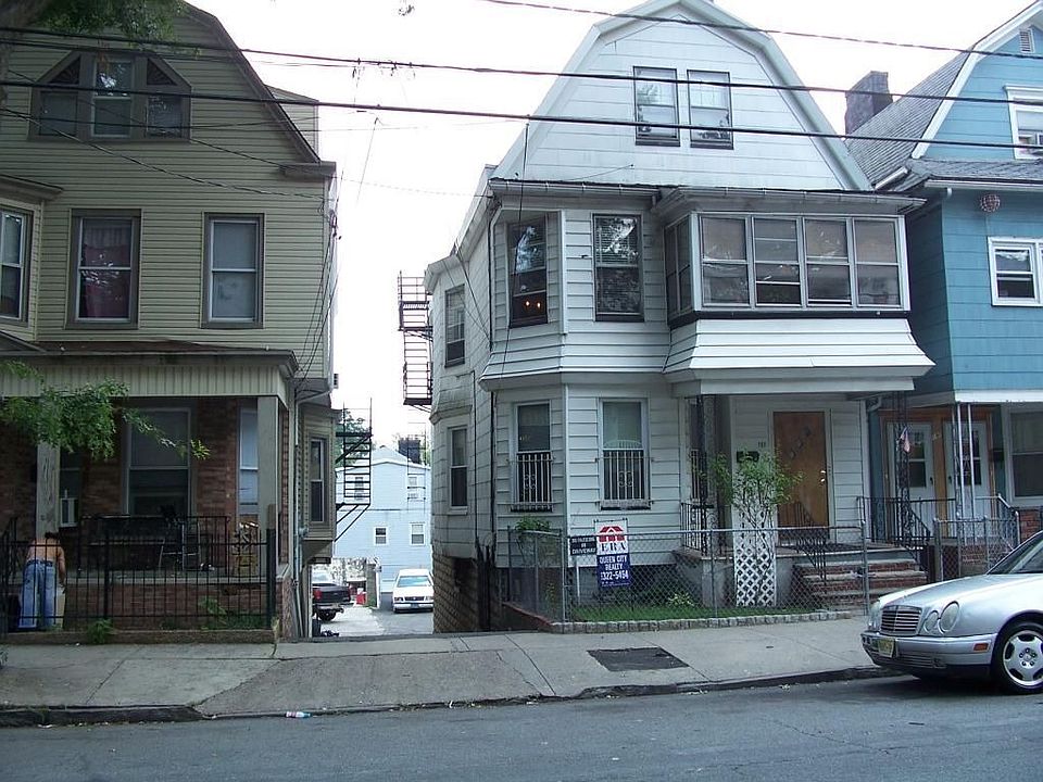 1st image of 197 Woodside Ave
