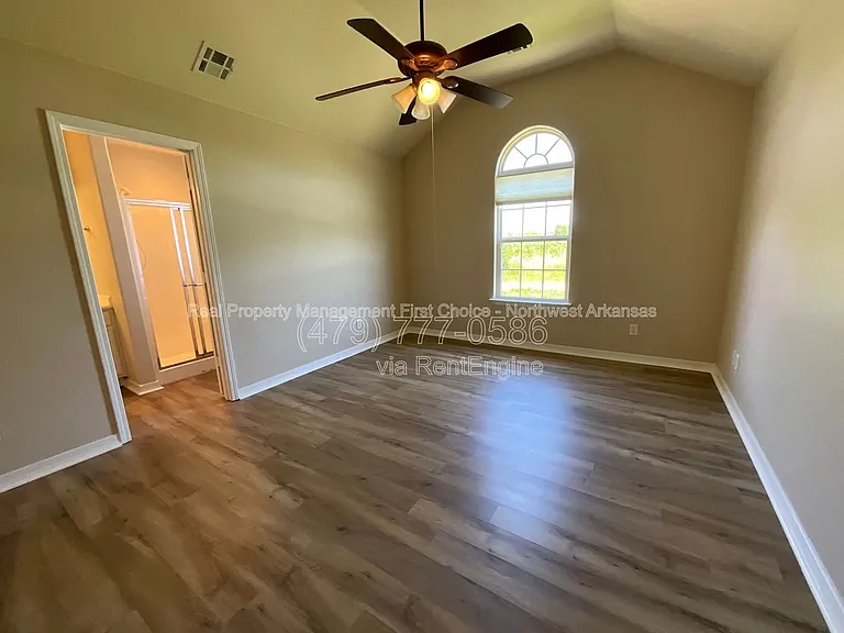 1 Lathrop Ln — Photo 11
