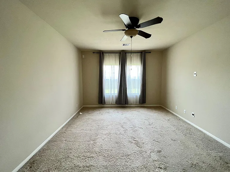 10831 Woodwind Shadows Dr — Photo 14