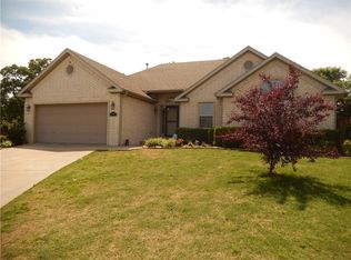 5299 Baugh Ave, Springdale, AR 72762