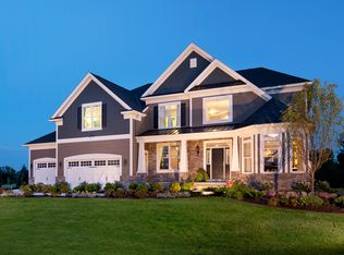 16371 Beverly Dr, Eden Prairie, MN 55347
